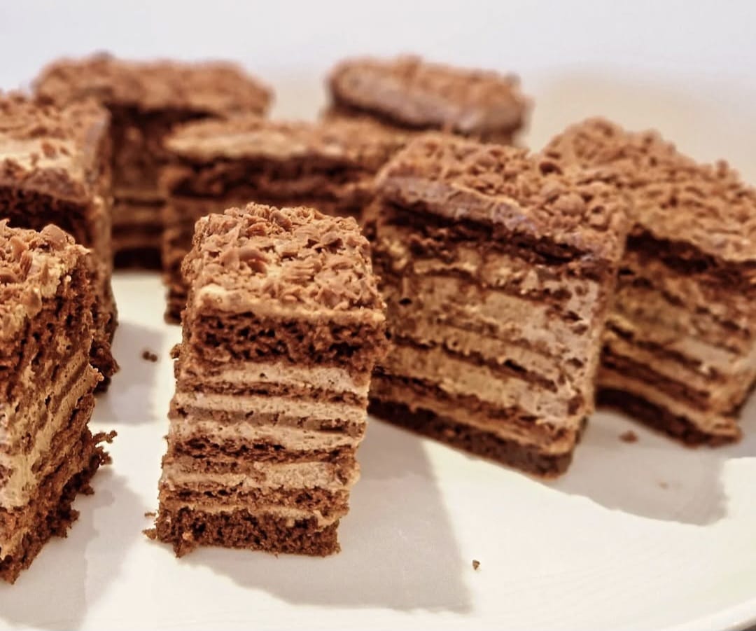 Prajitura Medovik de Ciocolata !