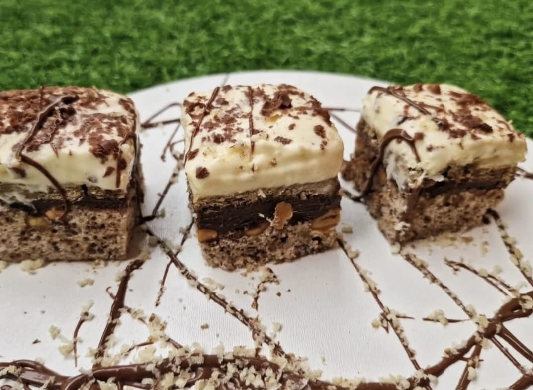 Prajitura Parlament sau Deliciu !